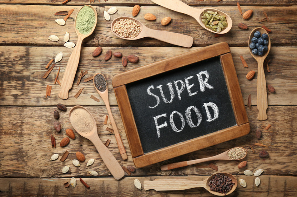 Superfood Snacking – Healthy Breakfast Ideas. Clean + Conscious