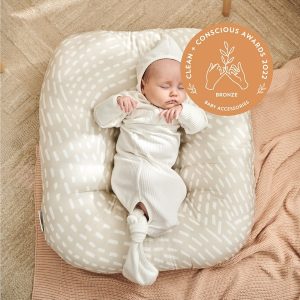 cushii baby lounger clean + conscious awards