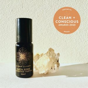Clean + Conscious Awards. Best Perfume Oil 2023. Alyssum Alchemy