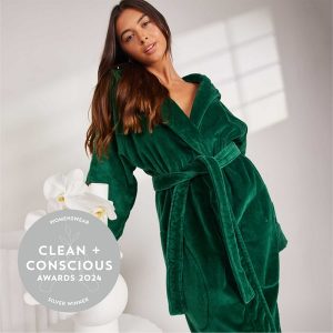 Clean + Conscious Awards 2024. Best Sustainable Womenswear. Celebrating products in Australia & NZ which are Non-Toxic, Ethical, Sustainable and Socially Responsible.
