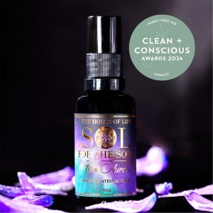 Clean + Conscious Awards 2024. Best Family First Aid. Celebrating products in Australia & NZ which are Non-Toxic, Ethical, Sustainable and Socially Responsible.